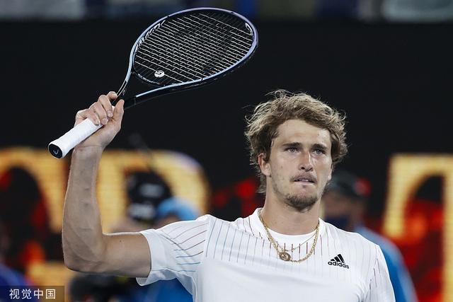 曼联又挖到宝！22岁天才新星踢爆曼城 合同只剩半年